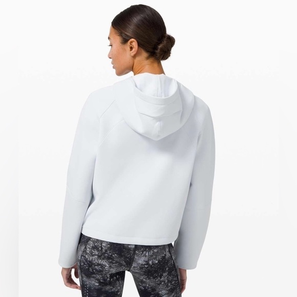Lululemon AirWrap Pullover Hoodie | Size 8 - Picture 11 of 16